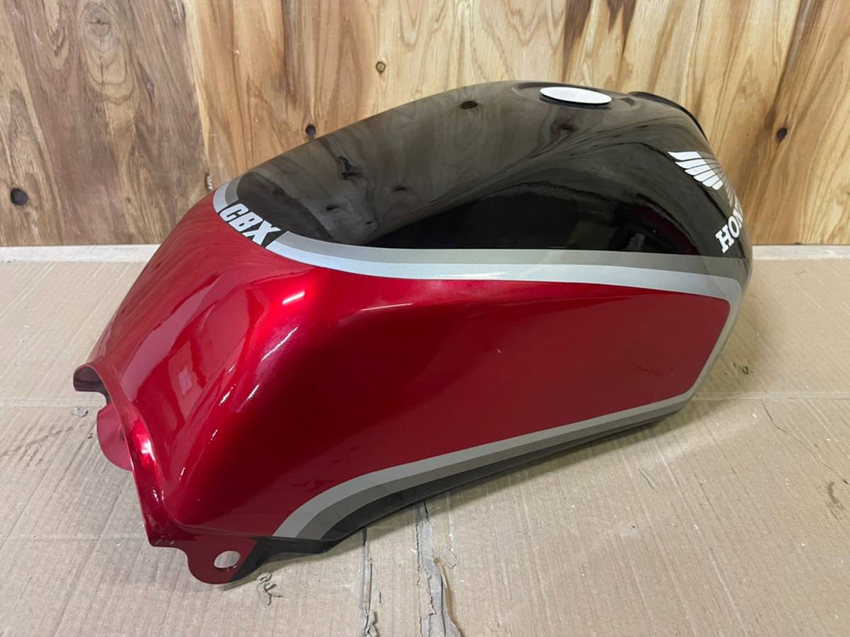 H83 CBX400F 外装セット 黒赤2型 カラー /中古 超美品 塗装後 未使用