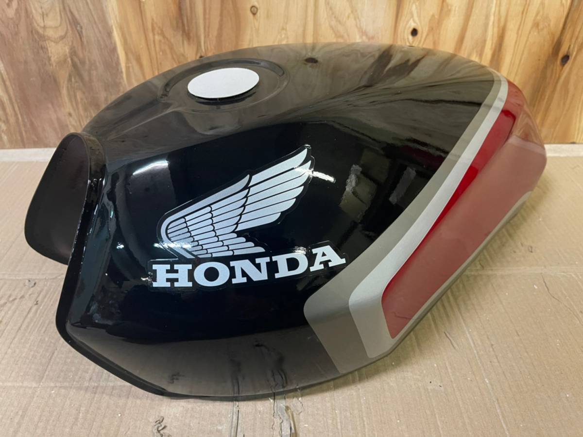 H83 CBX400F 外装セット 黒赤2型 カラー /中古 超美品 塗装後 未使用