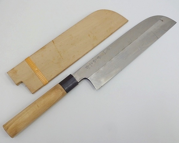新作入荷，定番 335 尚台正吉 鎌形 薄刃 包丁 和包丁 7寸5分 刃渡り：約22.5cm 木製鞘付 1908(和包丁)｜売買されたオークション情報、yahooの商品情報をアーカイブ公開 - オークファン 包丁