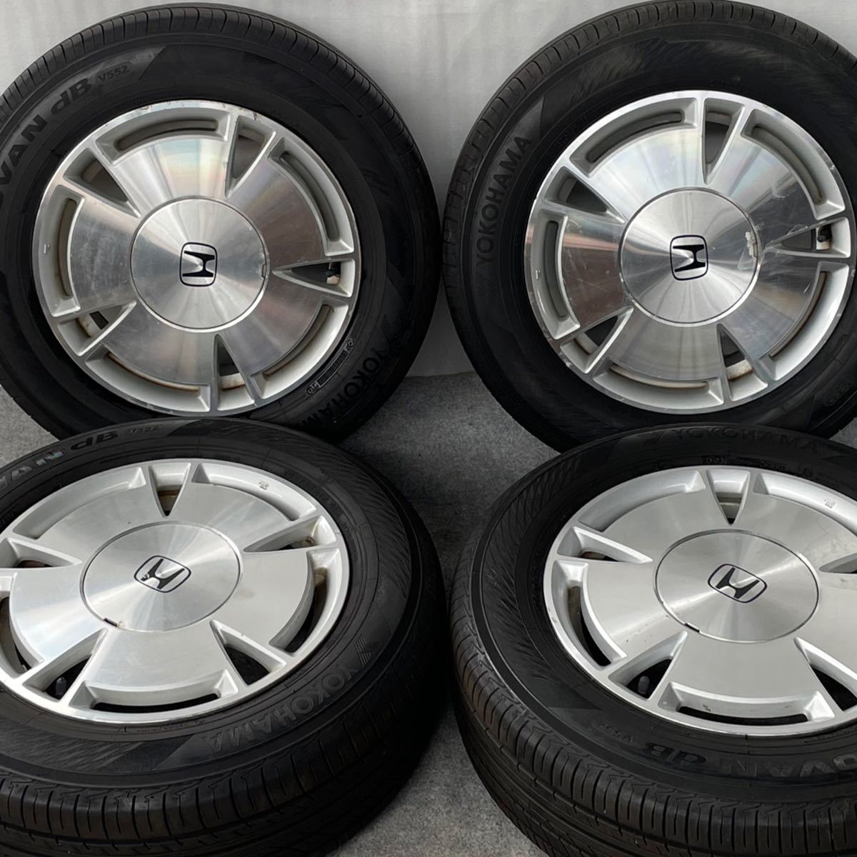 バリ溝。ENKEI製。FD3 HONDAホンダ シビック純正 15インチ ×6J+45 PCD114.3 5穴 ハブ64　YOKOHAMA ADVAN dB 195/65R15 ラジアル4本セット