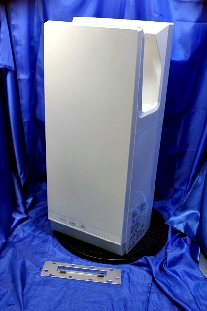  2台入荷 MITUBISHI/三菱 ハンドドライヤー ジェットタオル JT-SB116KN2-W/ホワイト/取付板付属 両面ジェット風 スリムタイプ 38195Y(トイレ)｜売買されたオークション情報、yahooの商品情報をアーカイ トイレ