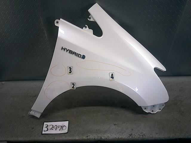 プリウスα DAA-ZVW41W 右フロントフェンダー S Lセレクション 5人 070