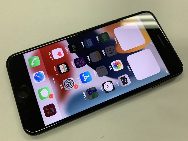 iPhoneSE 【2157】iPhone SE第2世代 64 GB Black SIMフリーバッテリー
