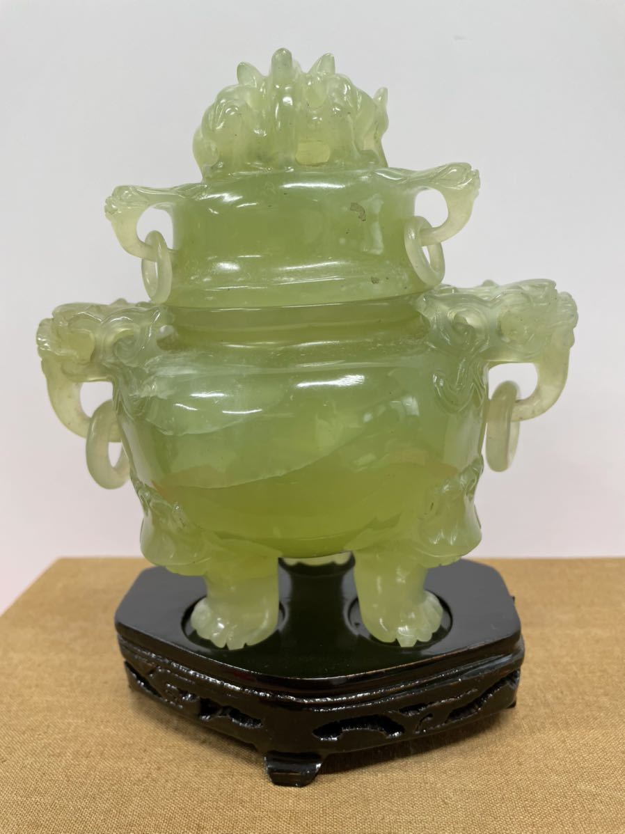 魁】中国古玩 玉製 大型獅子彫刻 翡翠香炉 緑玉 唐木台 ♥玉石 獅子