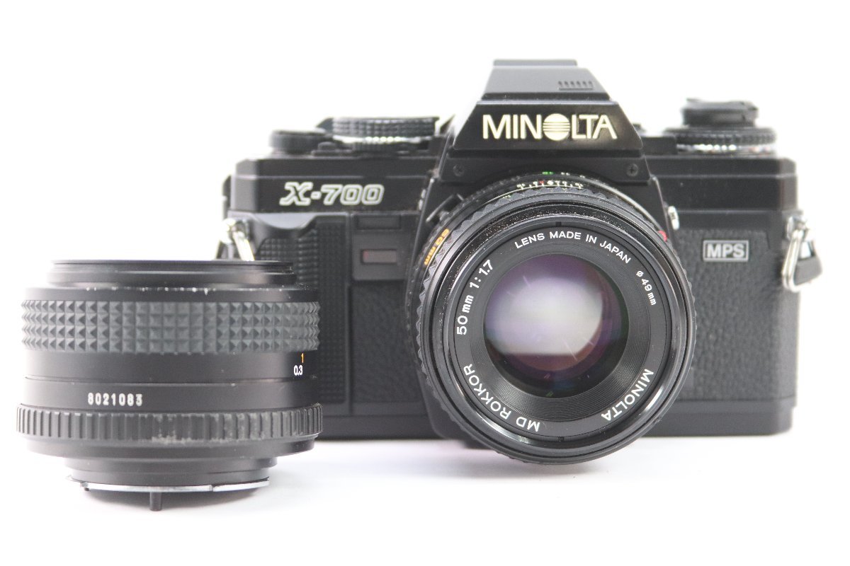 Minolta X-700 一眼レフカメラ 35-70mmレンズ Minolta X-700 一眼レフカメラ 35-70mmレンズ
