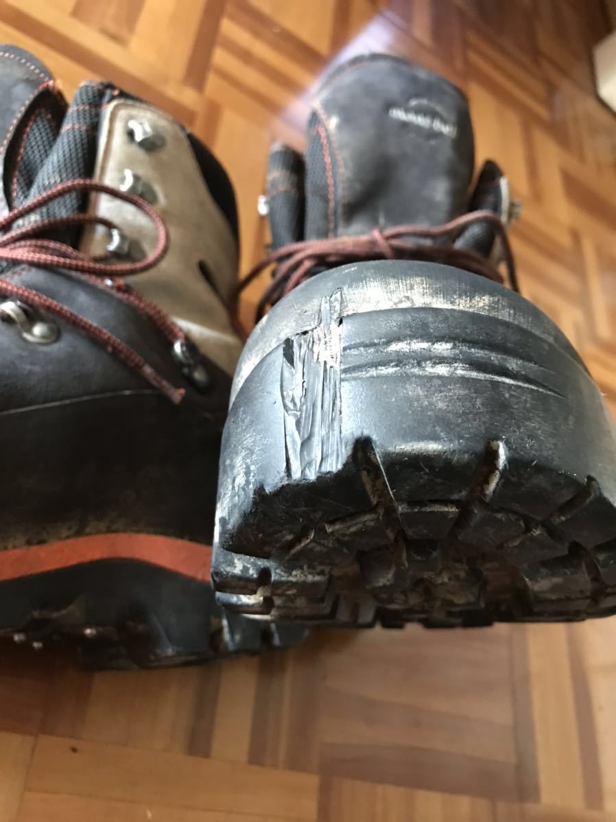 モンベル　mont-bell ブーツ　チェンソー　林業　不備あり　中古　28.5cm モンベルのプロテクションロガーブーツを履いてみた: ロガーブーツ｜モンベル 出来杉計画 － 林業を安全・快適に 小売業者
