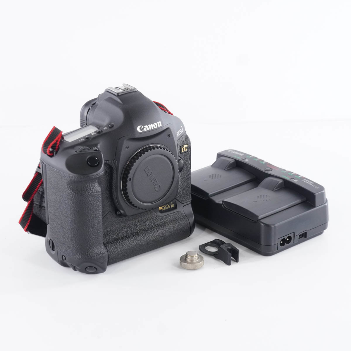 Canon EOS Yahoo!オークション Kiss 「キヤノン eos-1ds」の落札相場 