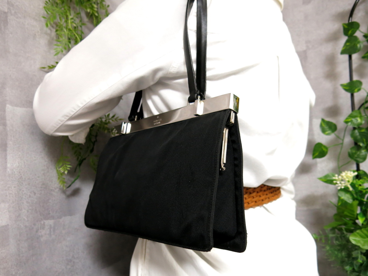 ○超美品○GUCCI グッチ○シルバー金具ロゴ○ナイロン カーフ レザー 