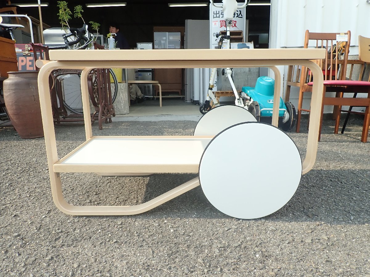 【100%新品，人気セール】 展示品 artek アルテック ティートロリー 901 ワゴン Tea Trolley 901 ティーワゴン(ワゴン)｜売買されたオークション情報、yahooの商品情報をアーカイブ公開 - オークファン ワゴン