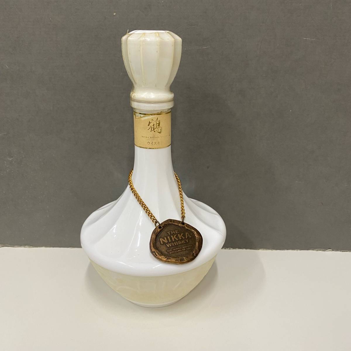 NIKKA WHISKY ニッカウイスキー 鶴 750ml 43% 陶器ボトル 未開栓