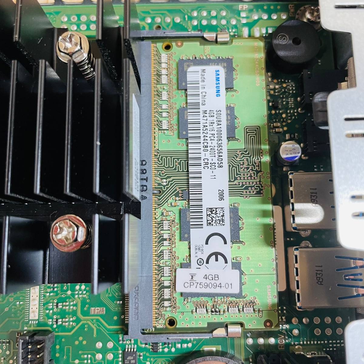 ⑤【通電OK】富士通 FUTRO S740 本体 アダプター付き FMVC08001 FUJITSU Innodisk M.2 SSD 32GB 42mm 無線LAN_9