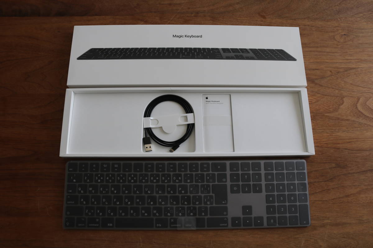 MRMH2J/A Magic Keyboard テンキー付きJISスペースグレイ 詳し