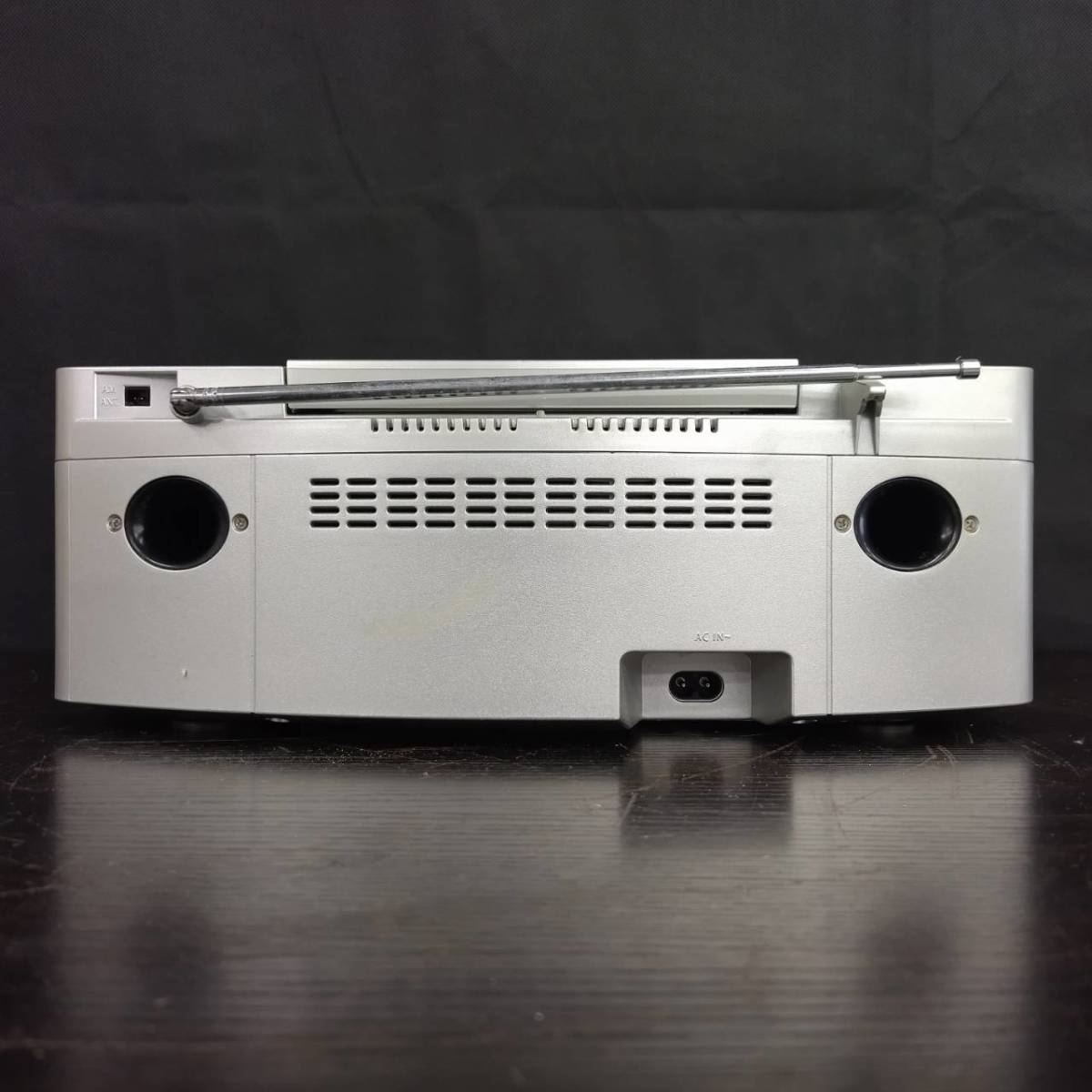 R11116(075)-301/SK0　TOSHIBA　ラジオカセットレコーダー　TY-AK1　東芝