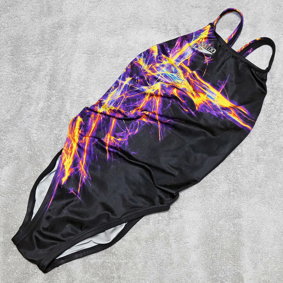 使用品 スピード 競泳水着 Mサイズ アクアブレード ウロコ スピード SPEEDO レディース競泳水着 Mサイズ 昭和大学 水泳部