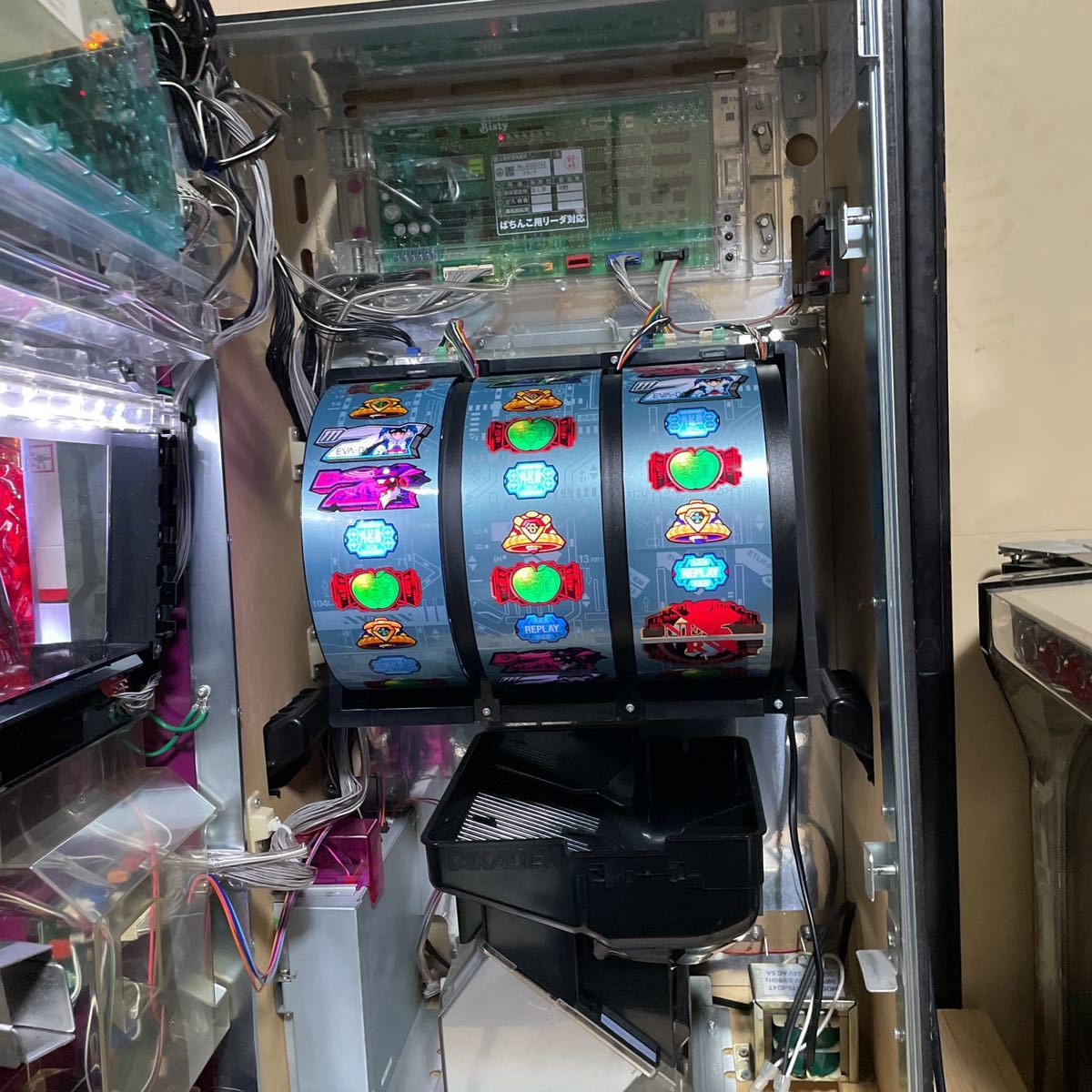 エヴァンゲリオン スロット 初代まごころを君に コイン不要機｜Yahoo