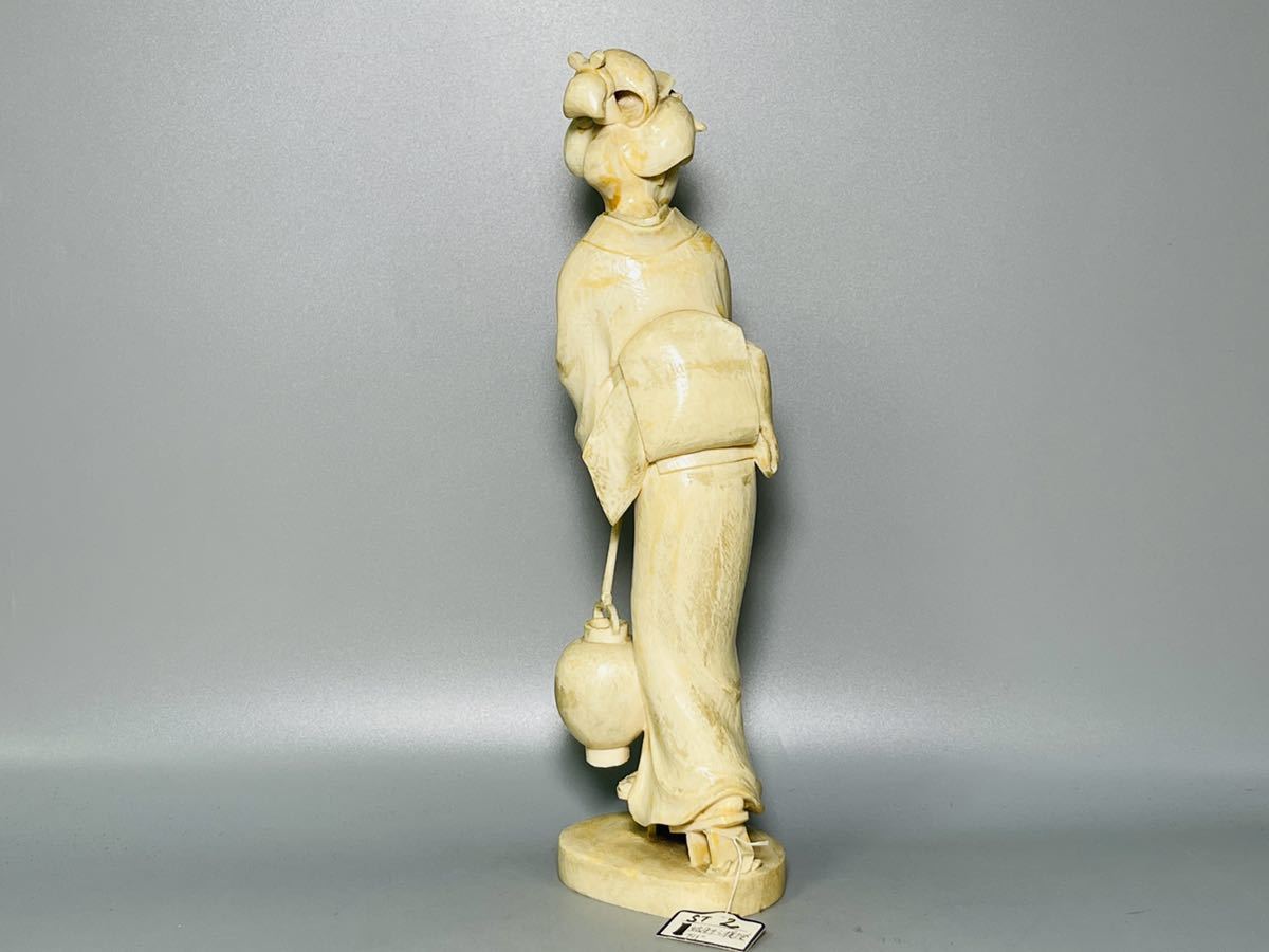 ☆中国美術工芸品 花灯篭を持つ女性像 天然石手彫り彫刻 台座付き