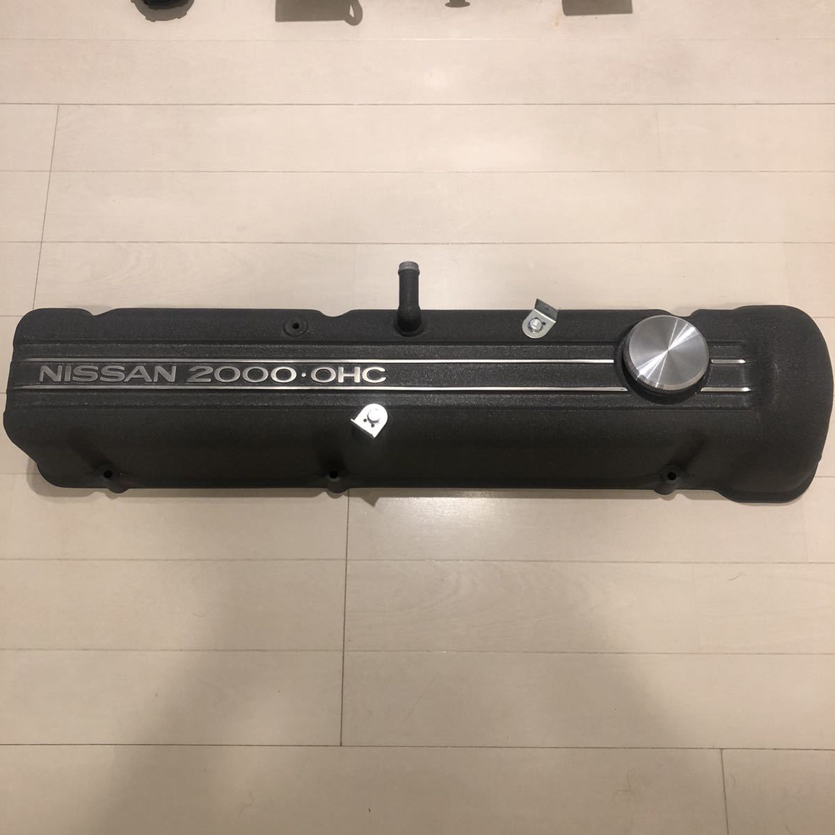 タペットカバー ニッサン 日産 L型エンジンヘッドカバー L型