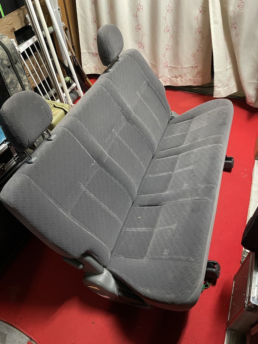  いたずら入札絶対禁止 引取限定 1円スタート ハイエース レジアスエース スーパーGL セカンドシート200系 リアシート(トヨタ用)｜売買されたオークション情報、yahooの商品情報をアーカイブ トヨタ用