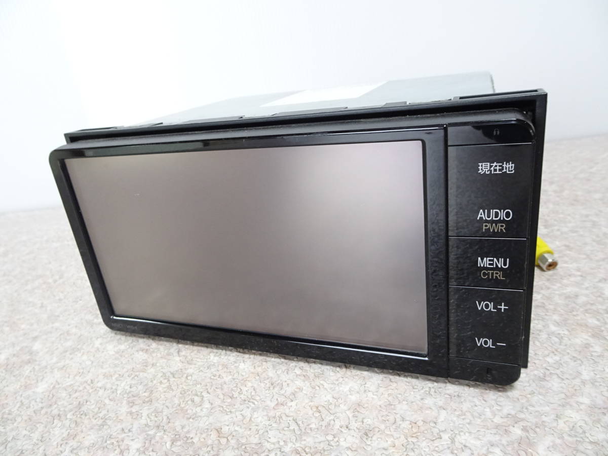 トヨタ純正フルセグ内蔵7型ワイドSDナビ NSZT－W64 動作品 Bluetooth 