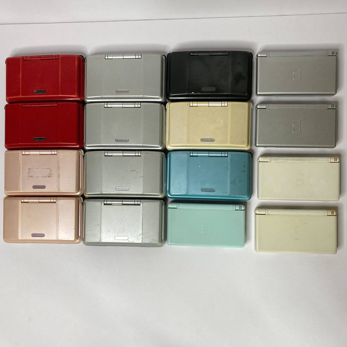  1円 ニンテンドー DS / DS Lite 本体16台 動作未確認 ジャンク まとめ売り 大量セット 任天堂 Nintendo(DS Lite)｜売買されたオークション情報、yahooの商品情報をアーカイブ公開 - オークファン ニンテンドーDS本体