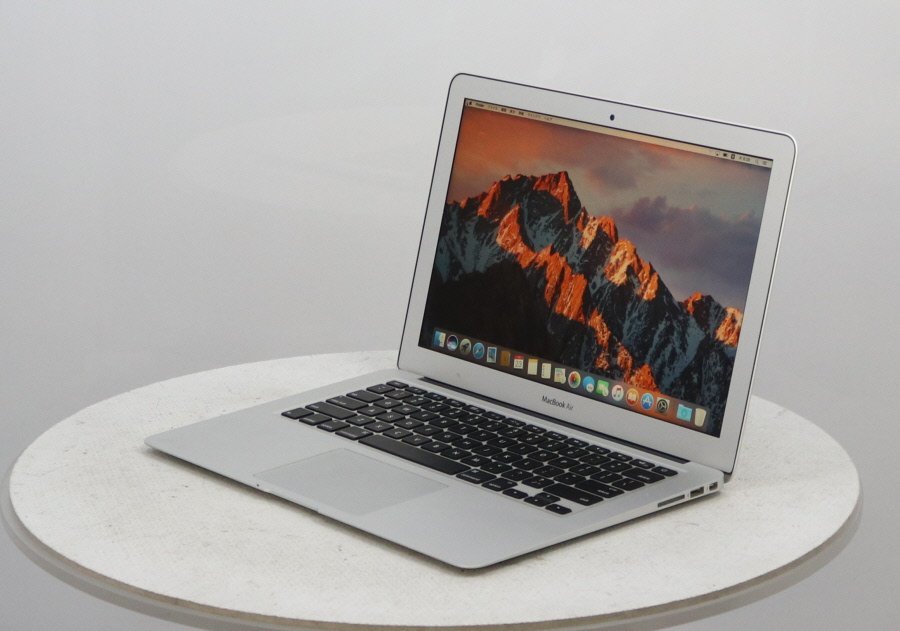 MacBook Air Apple A1466 Core 0 Intel Mid - A1466⁄1.3GHz (13-inch