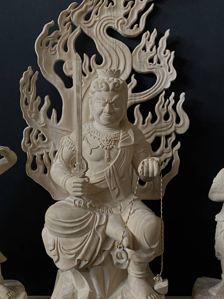 大型高58cm 仏教工芸品 香樟材 時代彫刻 仏師で仕上げ品 不動明王座像