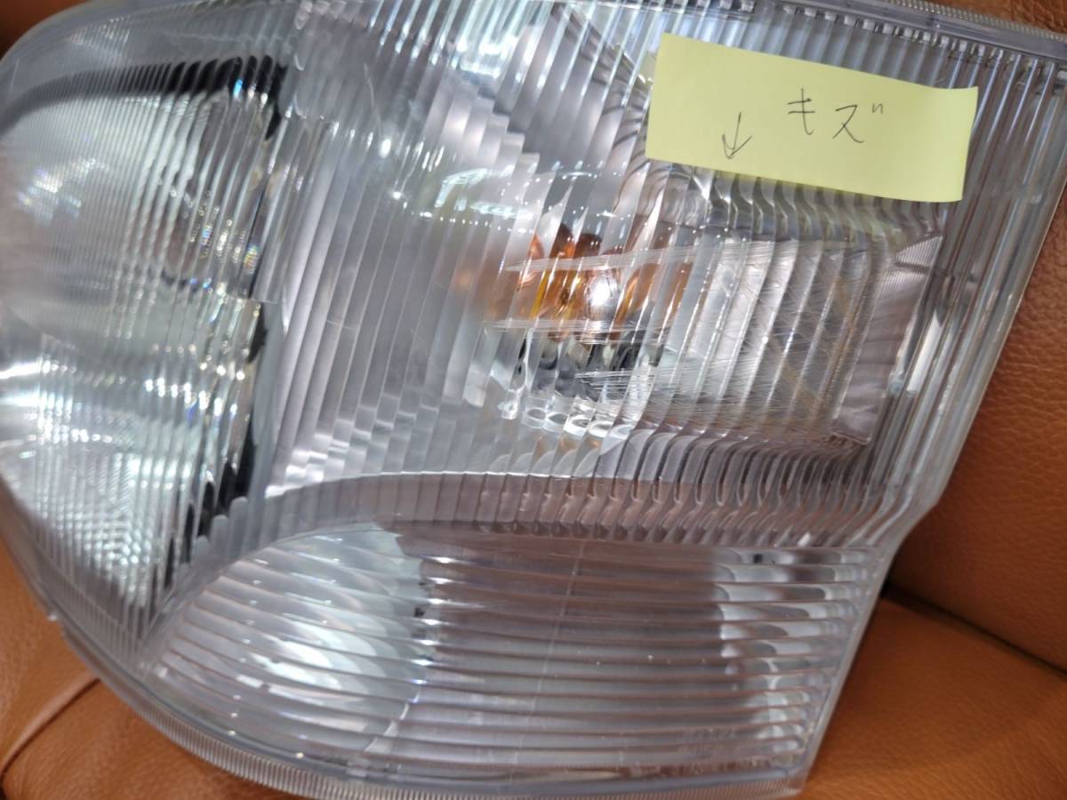 S211P　ダイハツ　ハイゼットトラック　後期純正　ハロゲンヘッドライト　左右セット　STANLEY　おまけ右フェンダー　平成19年_5