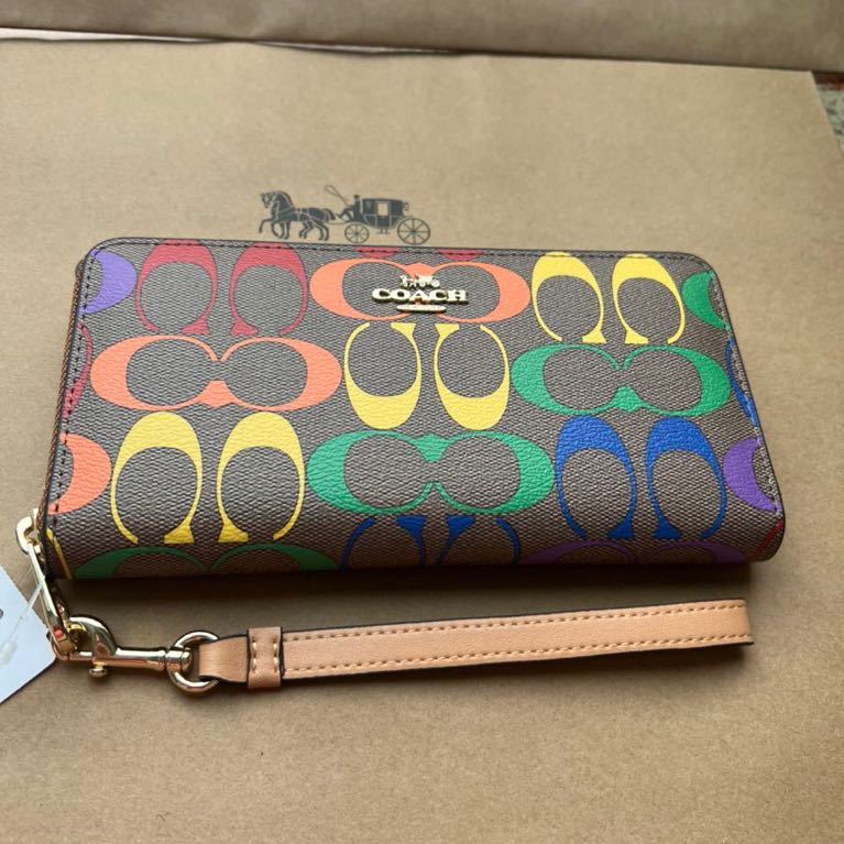 新品 未使用品 COACH 長財布 コーチ シグネチャー レインボー 新作