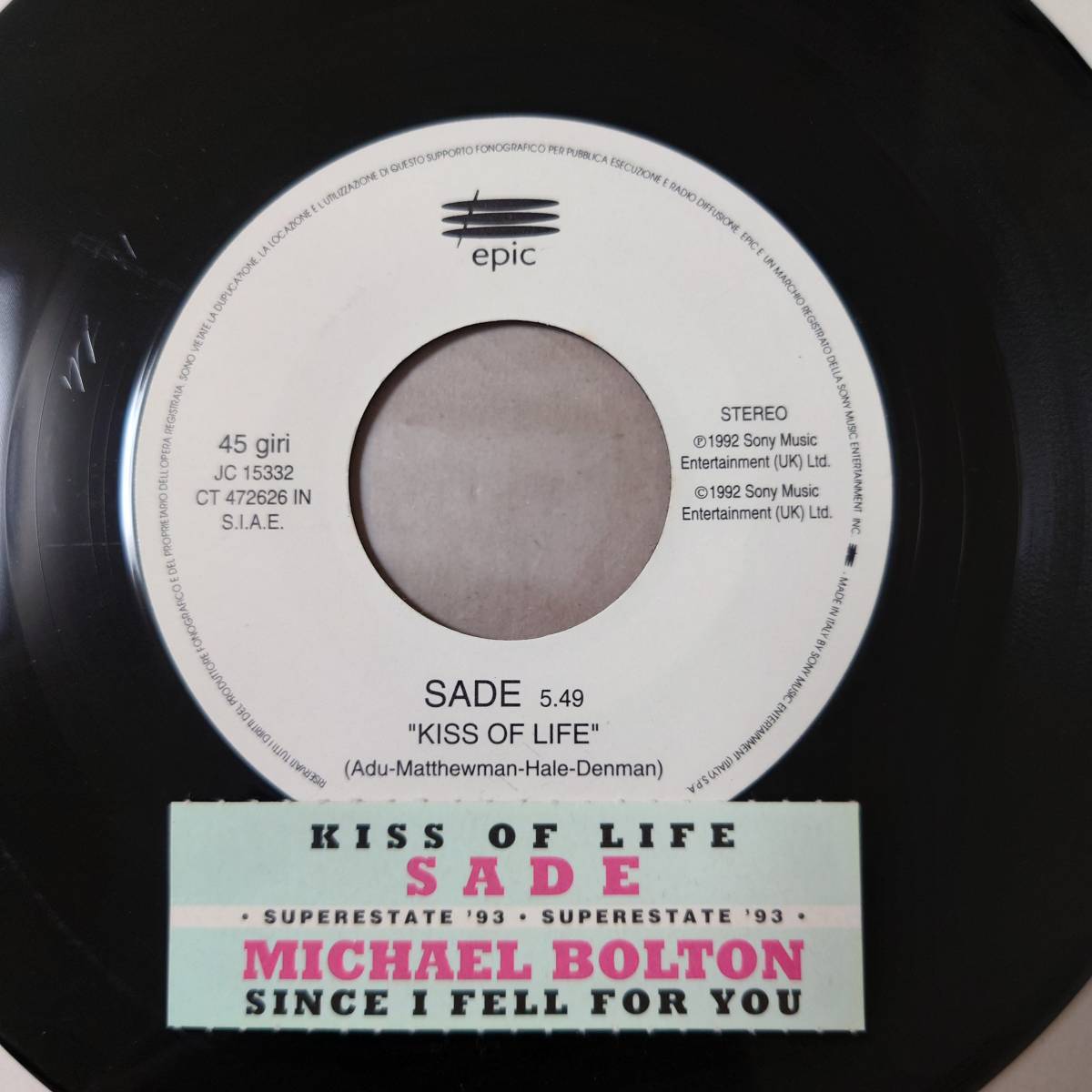 驚きの破格値，限定セール レア Sade - Kiss Of Life // Epic 7inch(R&B、ソウル)｜売買されたオークション情報、yahooの商品情報をアーカイブ公開 - オークファン Ru0026B、ソウル