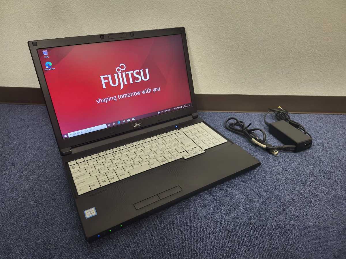 富士通 LIFEBOOK Core i3 第8世代 爆速256gb ssd
