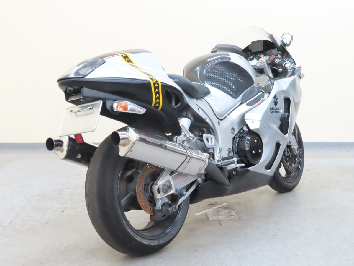 スズキ GSX1300R ハヤブサ | 2023年式の詳細 低金利2.9%~☆美車 