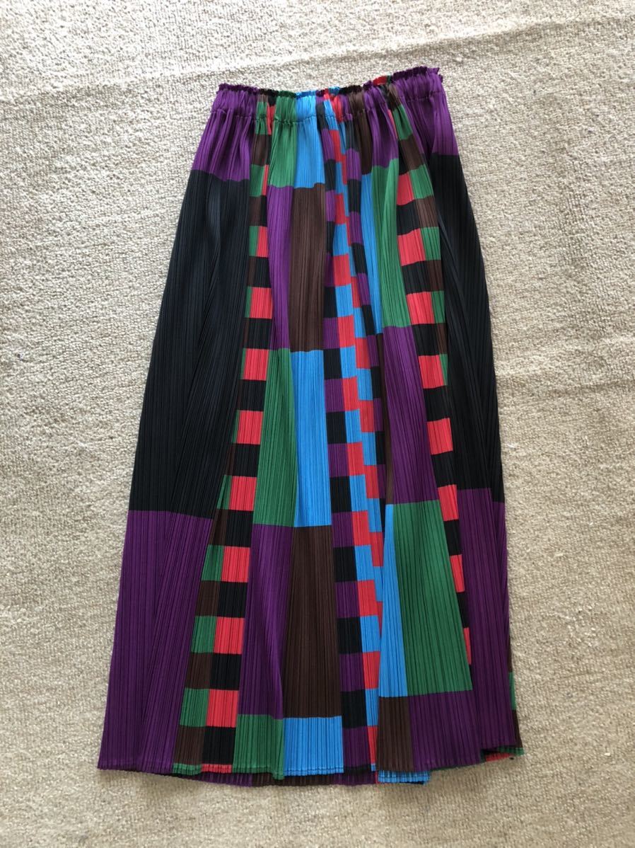 プリーツプリーズ　イッセイミヤケ　ロングスカート マキシスカート 
