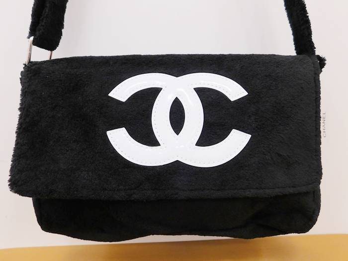 CHANEL シャネル PRECISION プレシジョン ノベルティ ショルダーバッグ