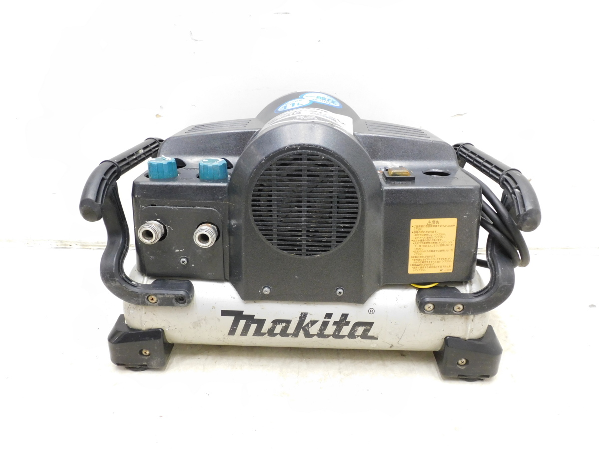 ★1000円スタート！売切り！★makita エアコンプレッサ AC221N★50Hz★中古★T934