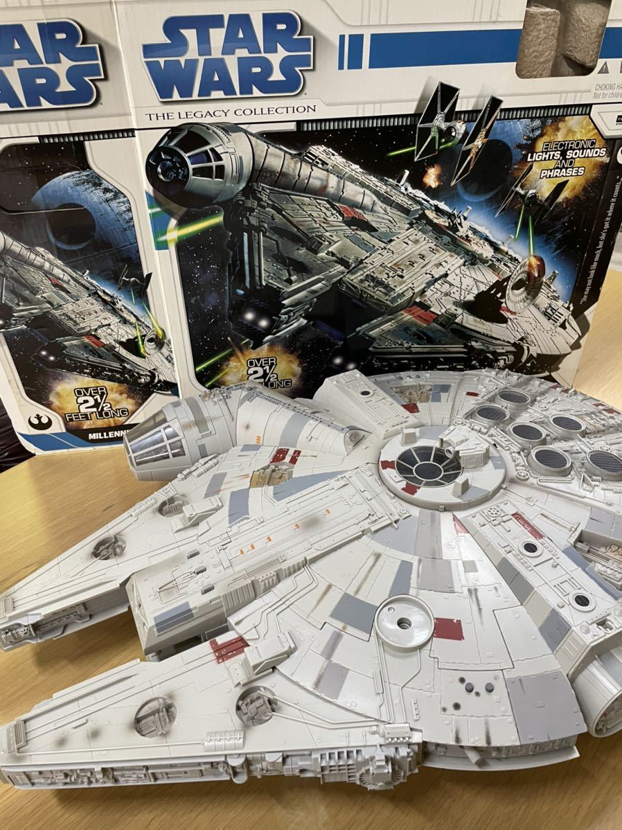 大型　アルティメット ミレニアムファルコンフィギュア スターウォーズ MILLENNIUM FALCON ミレニアム・ファルコン STAR WARS