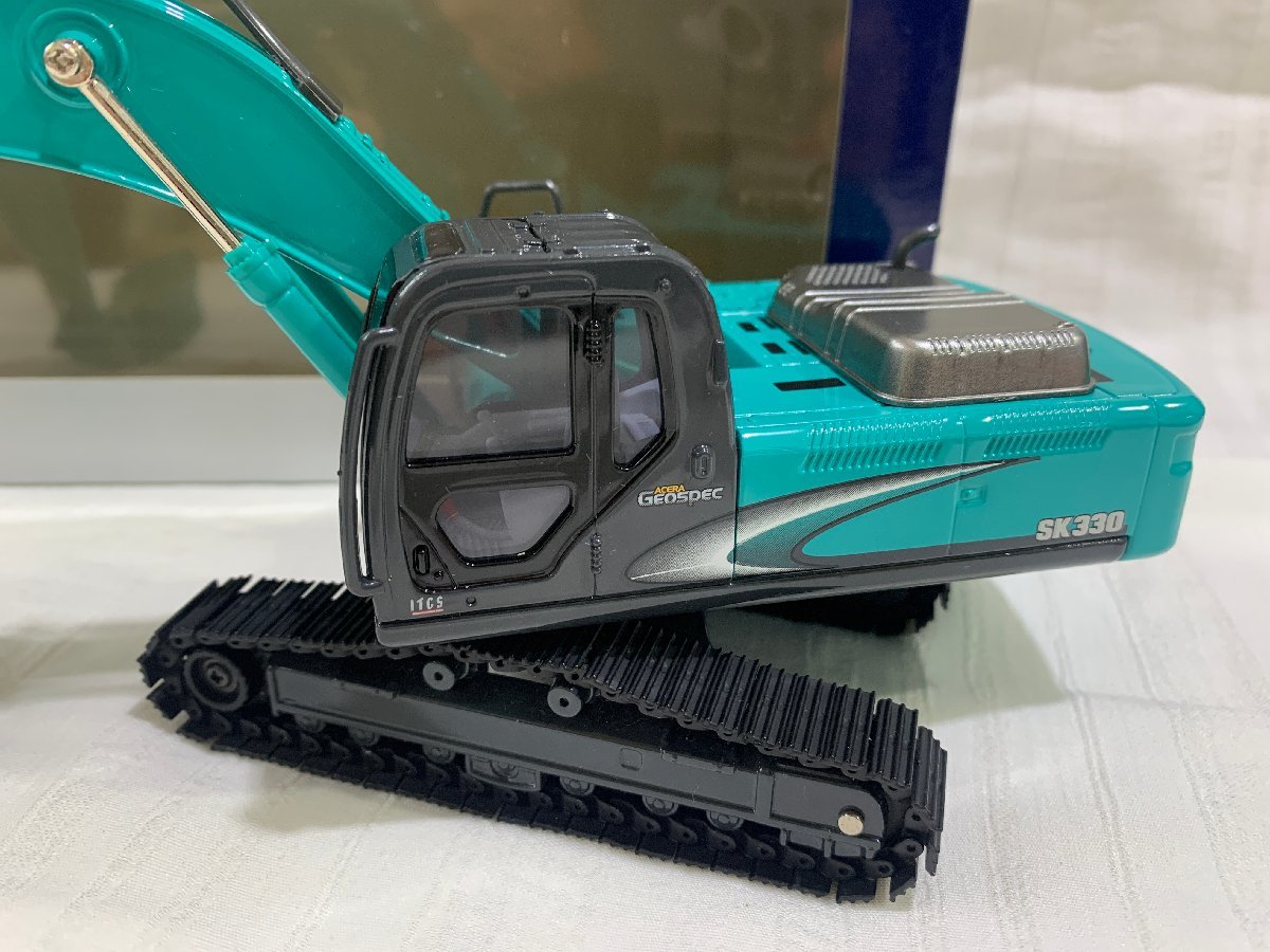 220805 ☆used品☆ コベルコ建機 sk330 ラバークローラー 1/43 kobelco 