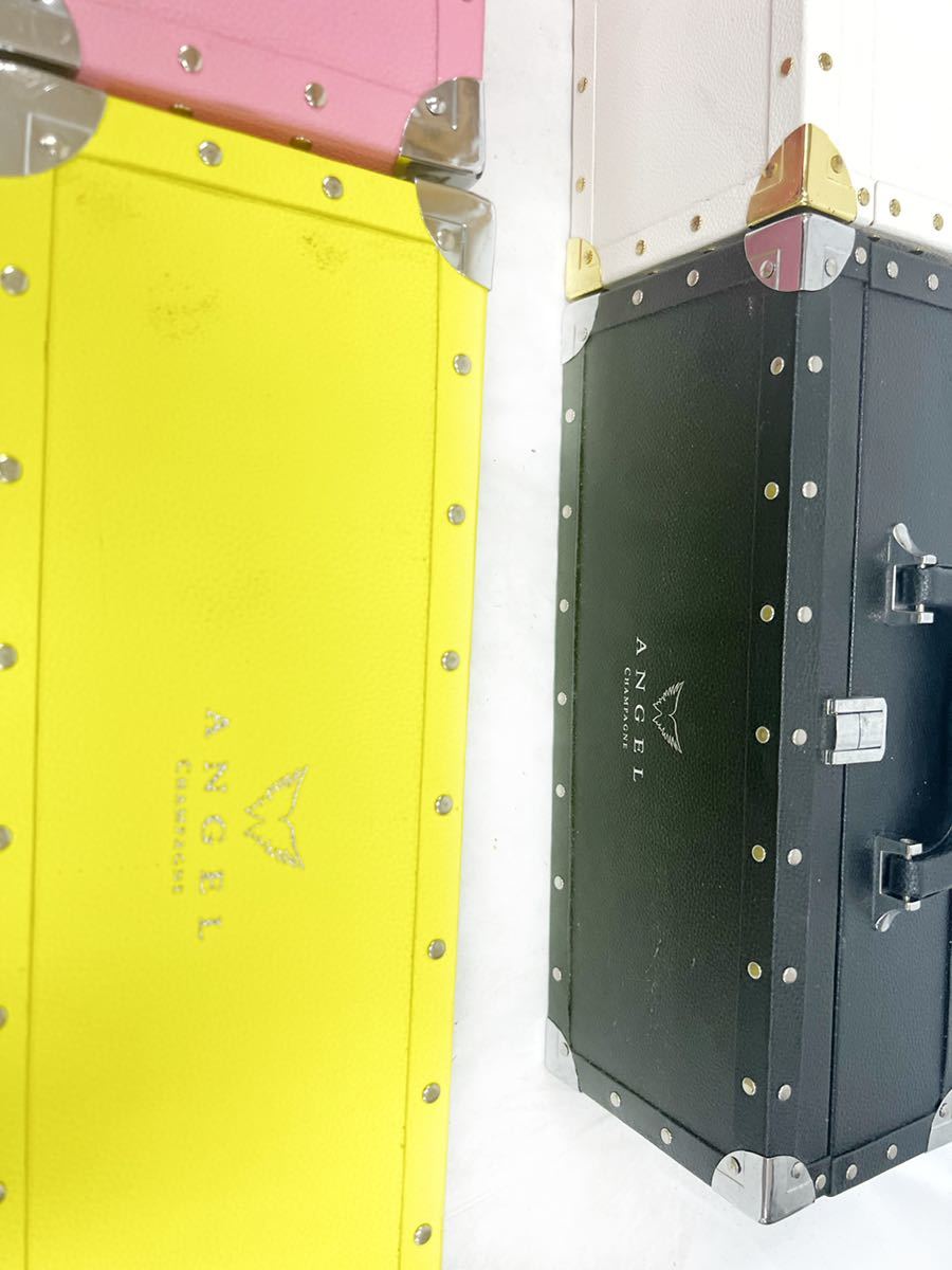 エンジェル　空箱　クリスマス　ホリデーエディション ANGEL エンジェル ホリデー レッド レザー 空箱 鍵あり Seasonal