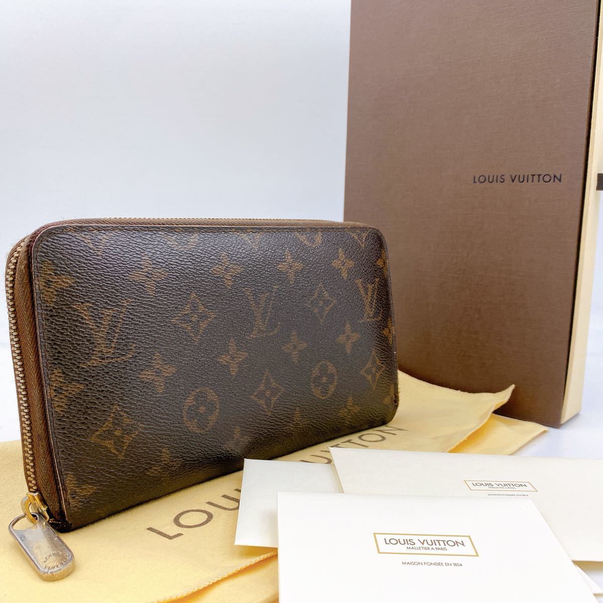 A604【正規品】LOUIS VUITTON ルイヴィトン モノグラム ジッピー 