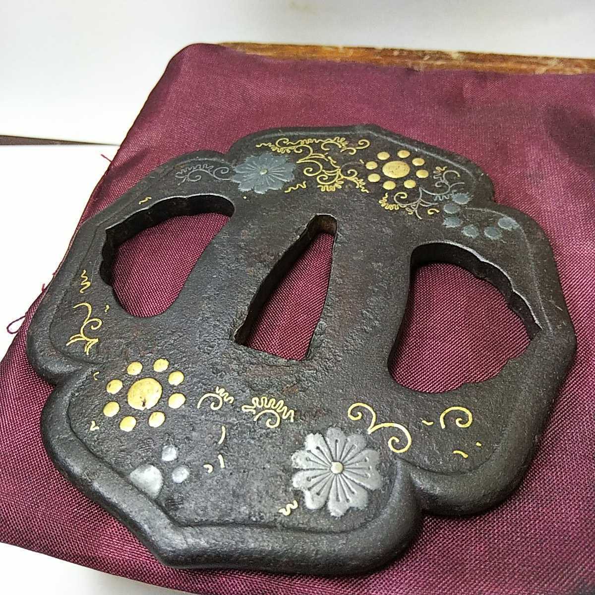 Yahoo!オークション 時代武具 希少品 九曜紋散鉄地大鍔 象嵌入 [銘：豊