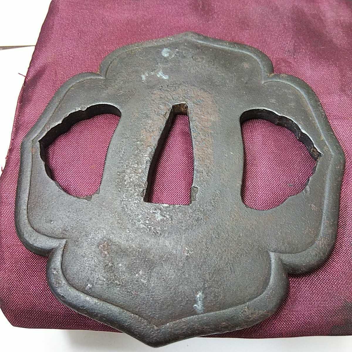 Yahoo!オークション 時代武具 希少品 九曜紋散鉄地大鍔 象嵌入 [銘：豊