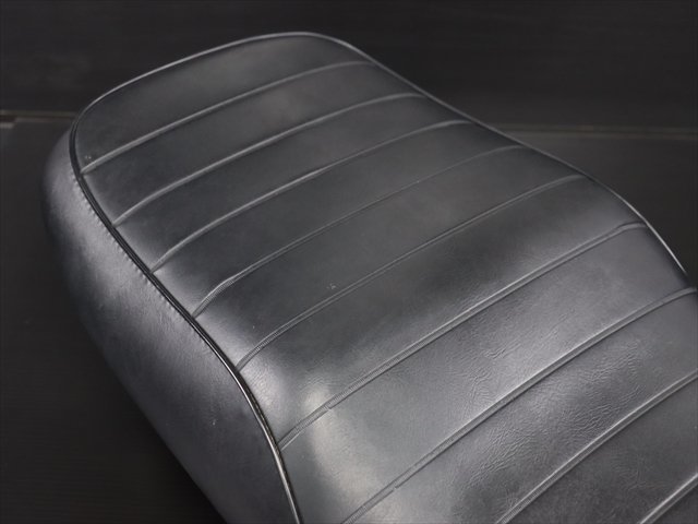 激安！ZRX1200R純正シート/タックロール張り替え品？！ZRT20A
