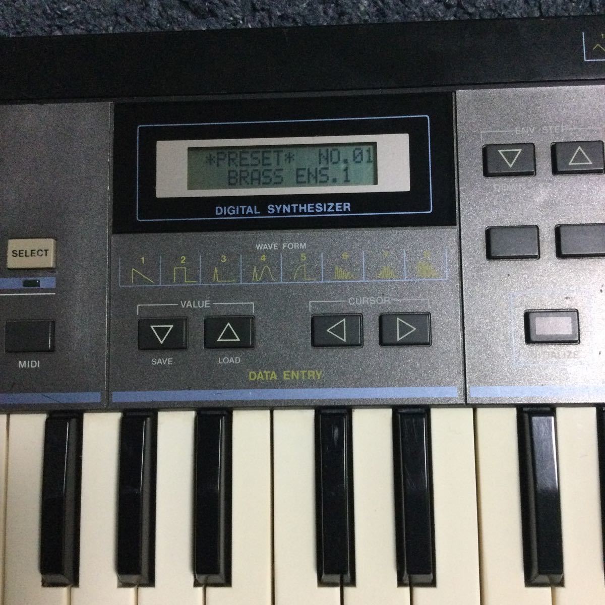 CASIO CZ-101 61鍵 シンセサイザー Vintage Casio CZ-101 Digital