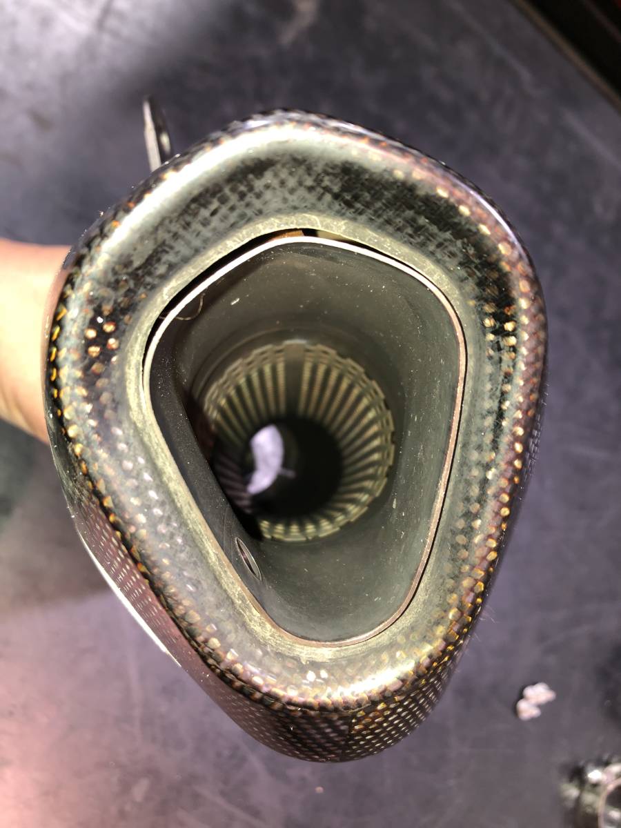 スリップオンマフラー(S⁄O) チタン (GPタイプサイレンサー AKRAPOVIC