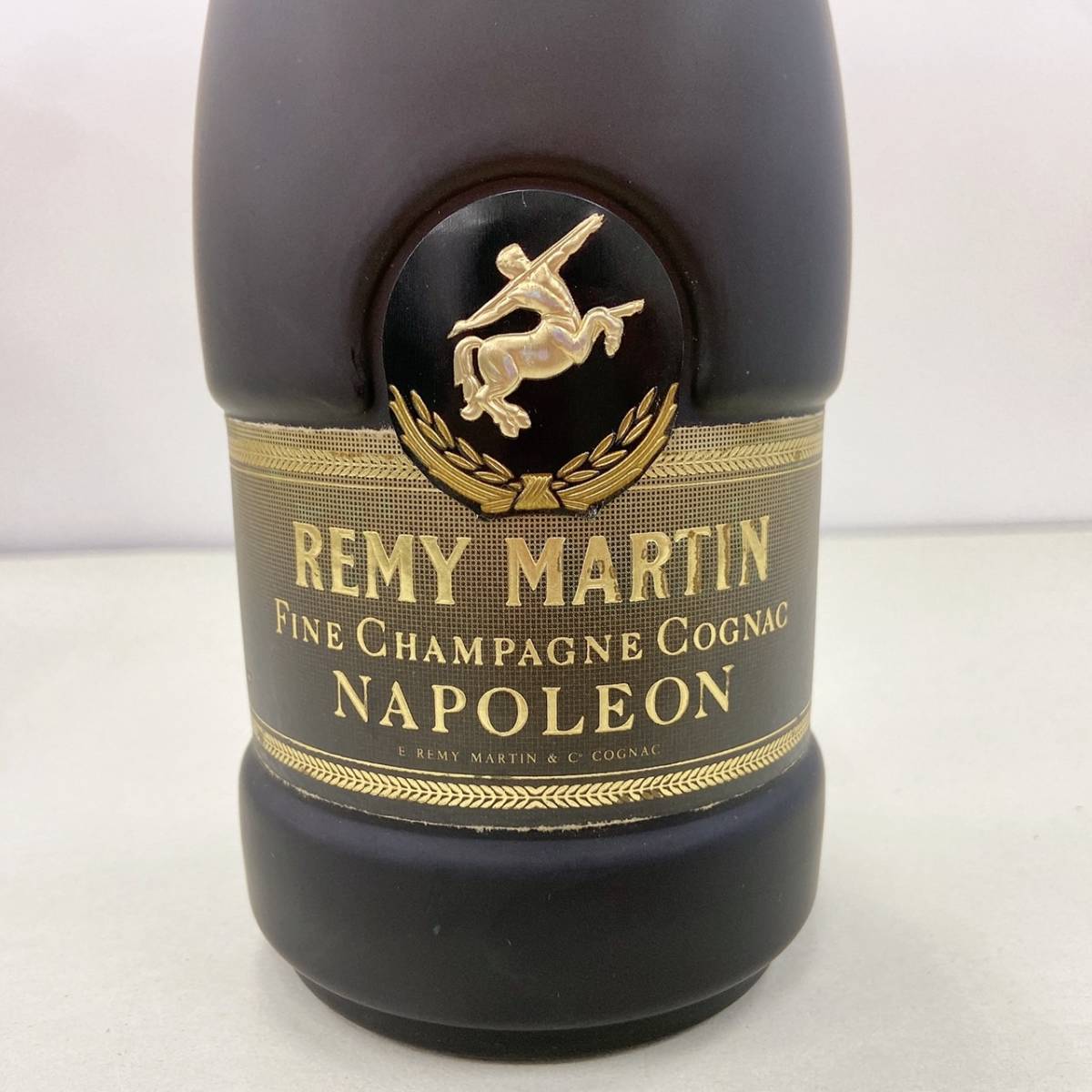B21918(091)-78/IR3000 お酒 REMY MARTIN レミーマルタン NAPOLEON