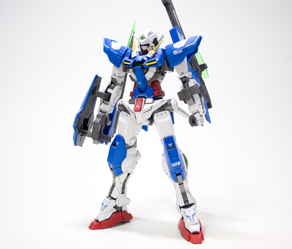1/100 MG ガンダムエクシアリペアⅢ 塗装済完成品 PG RG HG(完成品