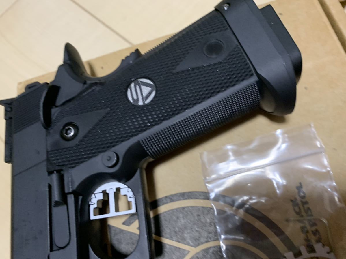 中古美品 ウェスタンアームズ WA SVインフィニティリミテッド 6インチ