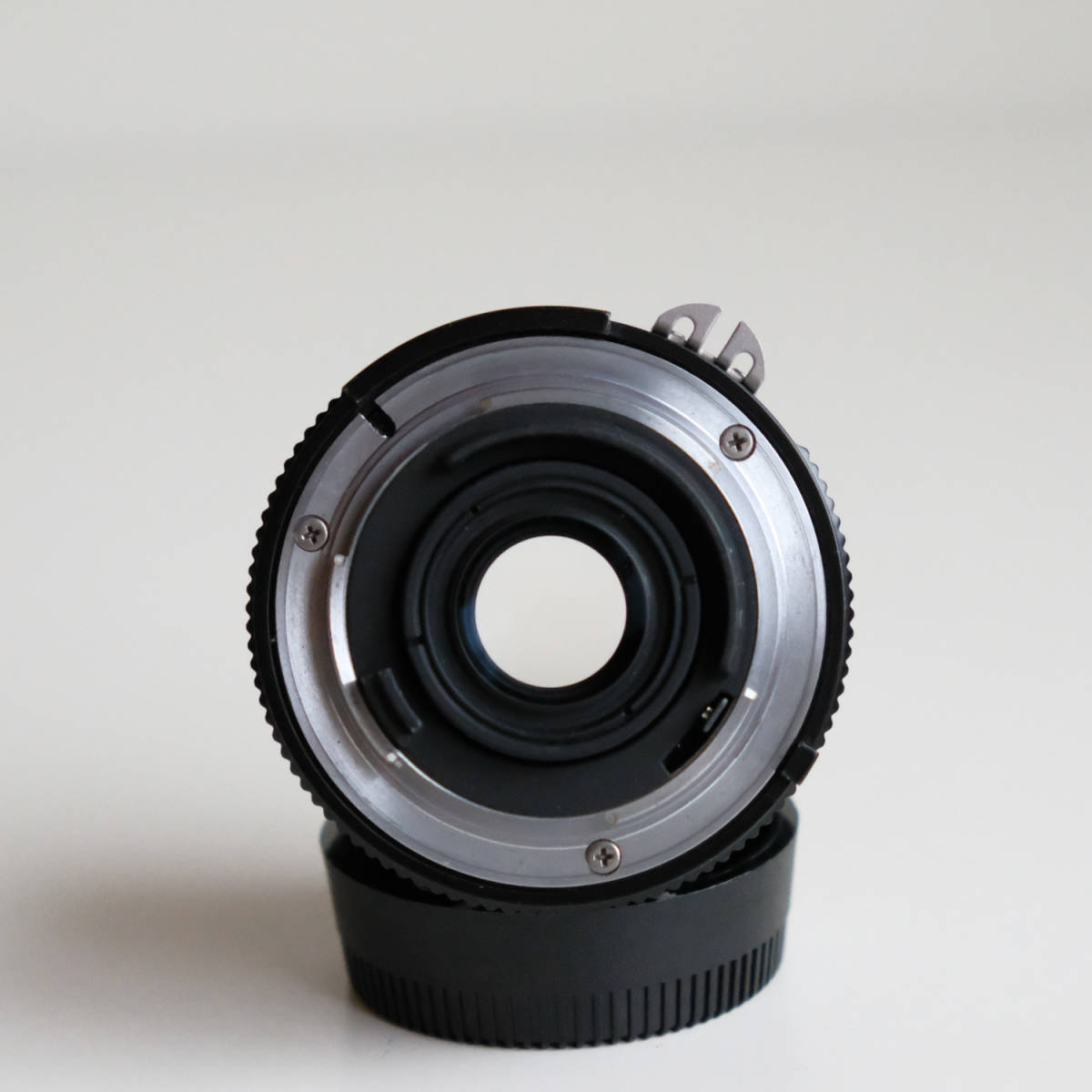 Nikon ニコン レンズ NIKKOR 28mm 1:2.8 一眼レフカメラ用 中古品 完動