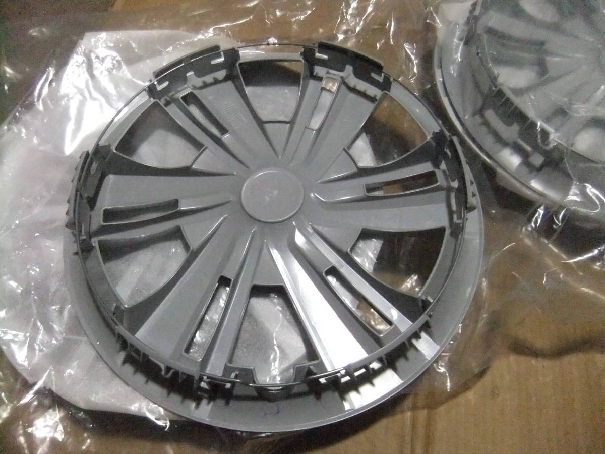 14インチ ホイールカバー 4枚 トヨタ ルーミー 1ヶ月保証付き ホイールキャップ | トヨタ用 純正 ホイール (シルバー 3枚 - メルカリ トヨタルーミー14インチ純正ホイールカバー４本セット！