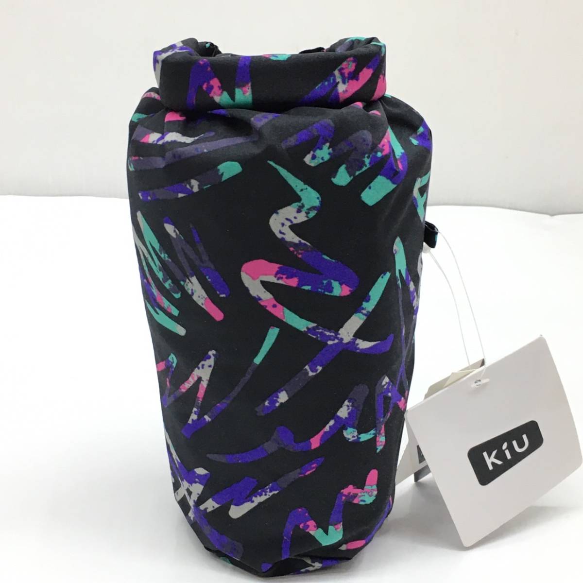 送料無料h37179 KiU キウ NEW STANDARD RAIN PONCHO ニュースタンダード レインポンチョ K163-219 801S 未使用 タグ付 展示品