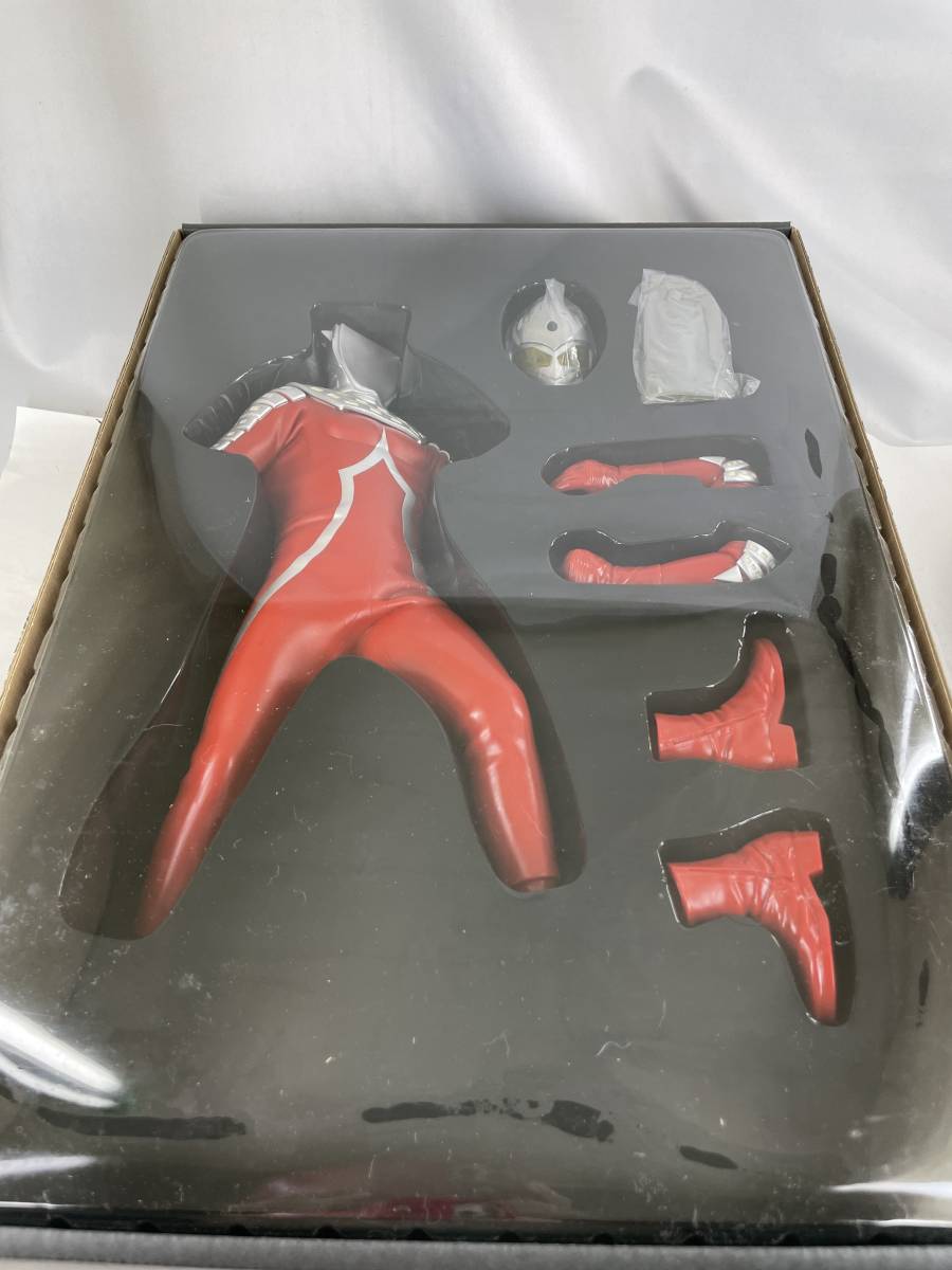 ウルトラセブン ソフトビニールモデル 塗装済組み立キット 40cm 海洋